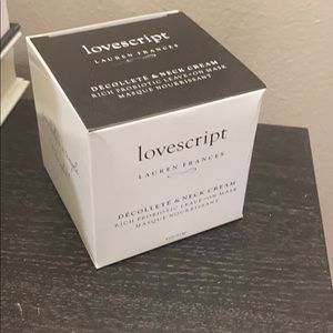 Lovescript neck cream